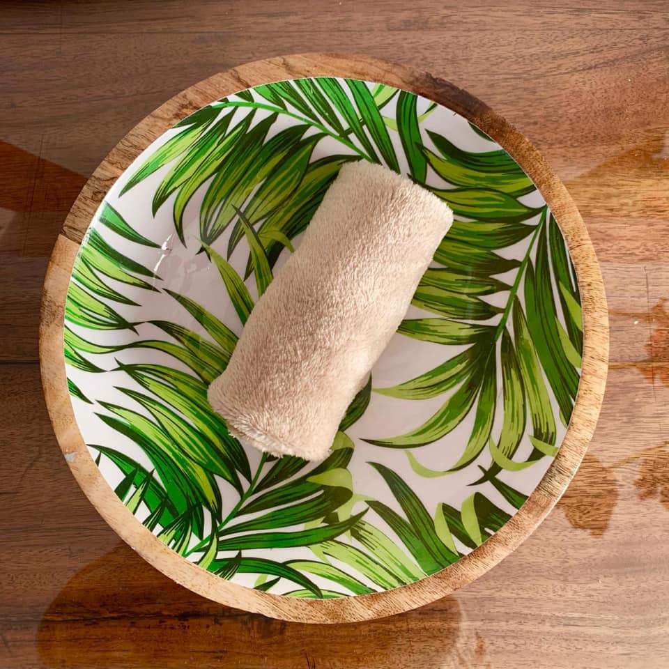 Amazing Cleansing Cloth Plain Colour